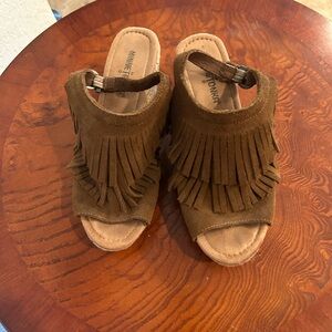 ❤️ Minnetonka leather band for Tan Fringe Sandals